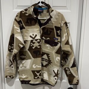 Patagonia Brown and Cream Patterned Fleece